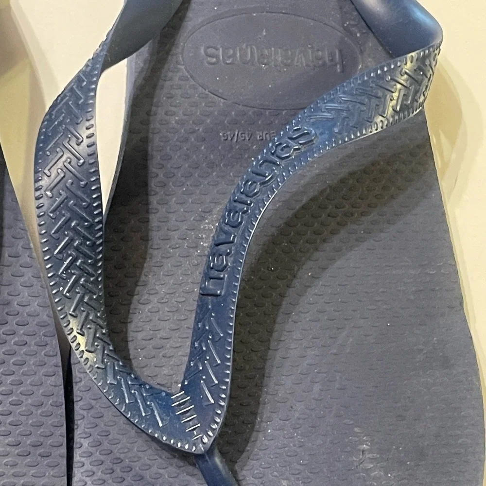 Havaianas Men’s Navy Blue Size 11 Flip Flops